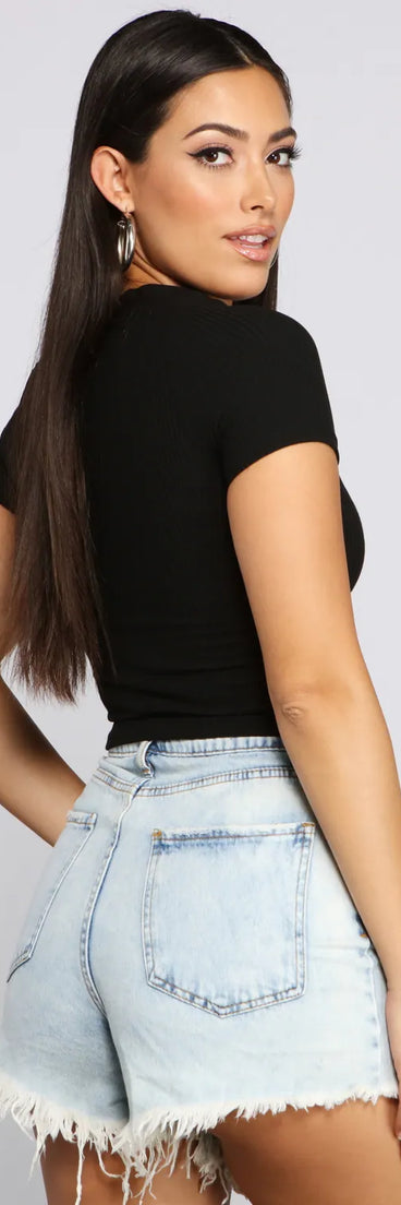 Basic Must-Have Button-Up Top