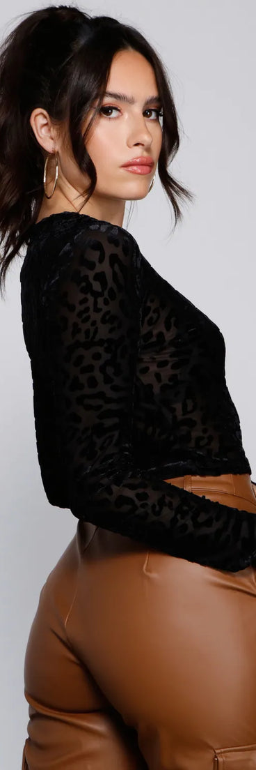 Stylish And Alluring Sheer Mesh Crop Top