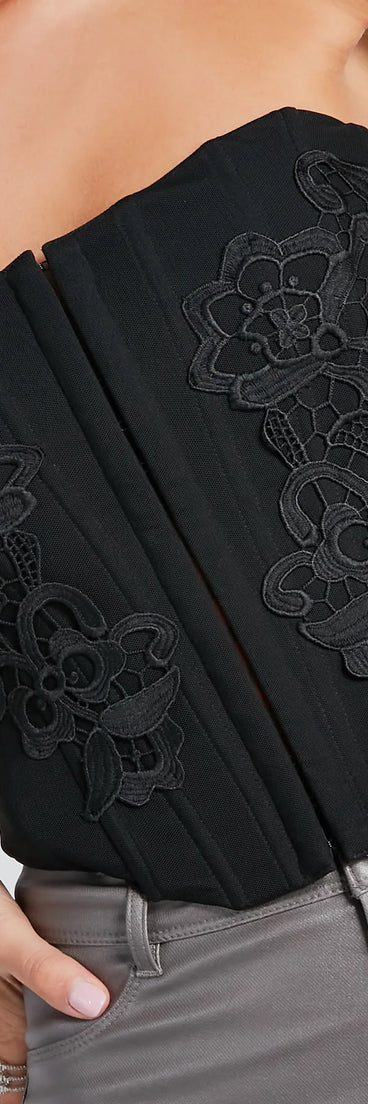 Love Moment Floral Applique Corset Top