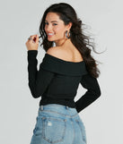 Cutely Charming Off-The-Shoulder Zipper Top