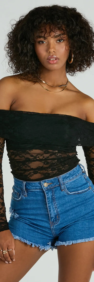 Sultry Aura Off-The-Shoulder Lace Crop Top