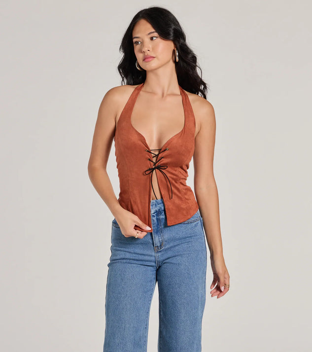 Country Girlie Halter Lace-Up Faux Suede Crop Top, a trendy rust addition to women's going-out outfits, is ideal for Christmas party outfits, chic NYE attire, or winter night-out looks that keep you on-trend!
