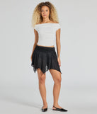 
Upgrade your style game for 2025 with the Chic Perfection Off-The-Shoulder Knit Top in ivory, perfect for any fashion-forward wardrobe.