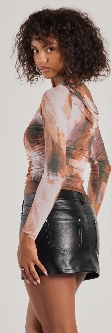 This women's multi-color long-sleeve top combines seasonal color with rich texture, offering a versatile style that's perfect for on-trend 2025 outfits.