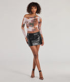 This women's multi-color long-sleeve top combines seasonal color with rich texture, offering a versatile style that's perfect for on-trend 2025 outfits.