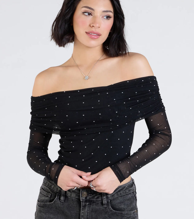 Chic Affection Off-The-Shoulder Polka Dot Top | Windsor