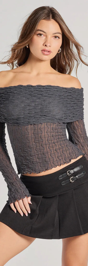 With its midriff cut and trend-forward fit, the 2000s Classic Off-The-Shoulder Texture Crop Top is a gray crop top made to pair with skirts, denim, or whatever vibe you're feeling this season.