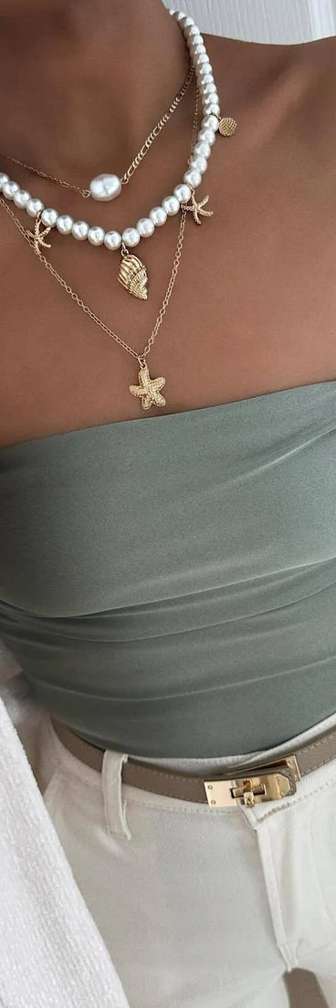 From bold to effortless, the Carefree And Cute Crop Tube Top lets you define your vibe with sage green tops that speak your style.