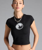 From bold to effortless, the Disco Babe Crop Graphic Tee lets you define your vibe with black tops that speak your style.