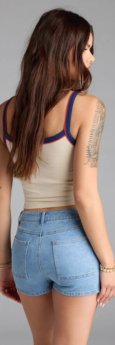 For college campus looks, game day outfits, or a bold going-out vibe, the Cowboy Social Club Graphic Tank Top is an on-trend ivory crop top that easily styles with your favorite denim.