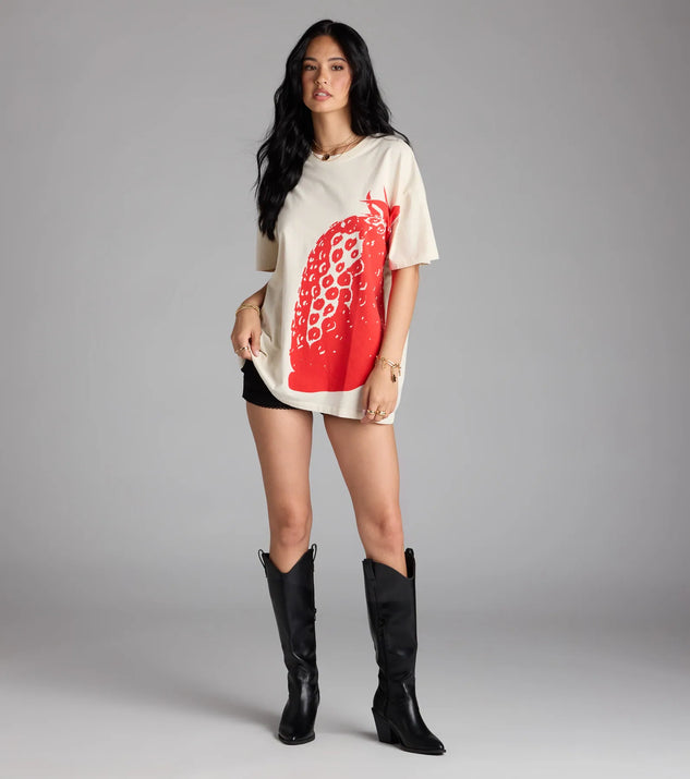 Add a summer refresh to your look with the Taste Like Strawberry Oversized Graphic Tee, a trendy top in off-white made for easy styling for any vibe.