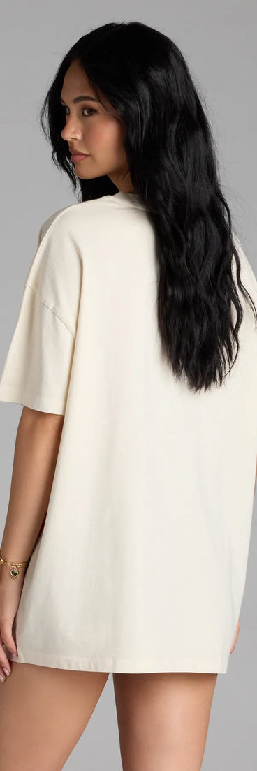 Perfect for layering or wearing solo, this short sleeve top features the Taste Like Strawberry Oversized Graphic Tee in off-white for effortless everyday styling with jeans, cargos, or skirts.