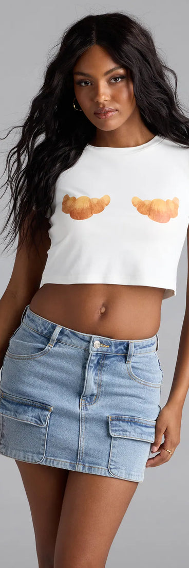 With its midriff cut and trend-forward fit, the Baked Goods Croissant Graphic Tee is a white crop top made to pair with skirts, denim, or whatever vibe you're feeling this season.