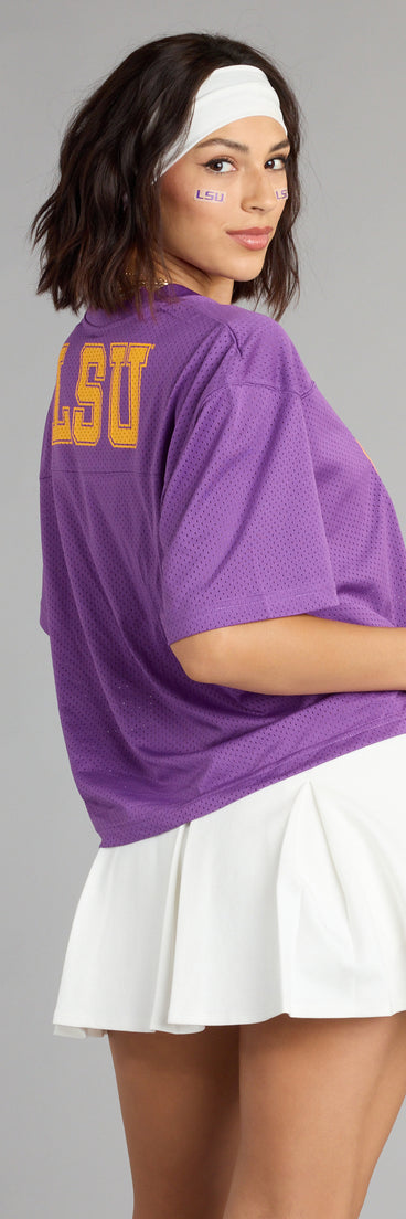 Complete your look with the Play to Win LSU® Tigers® Cropped Jersey Top, a trendy top that’s ready to pair with anything in your fall rotation.