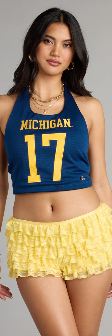 Complete your look with the College Cutie Michigan® Jersey Halter Top, a trendy top that’s ready to pair with anything in your fall rotation.