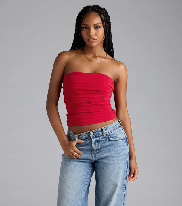 Add a summer refresh to your look with the Cutest Vibe Ruched Knit Tube Top, a trendy top in red made for easy styling for any vibe.