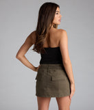 For college campus looks, game day outfits, or a bold going-out vibe, the Ultra Trendy Cutout Tube Top is an on-trend black crop top that easily styles with your favorite denim.