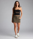 For college campus looks, game day outfits, or a bold going-out vibe, the Ultra Trendy Cutout Tube Top is an on-trend black crop top that easily styles with your favorite denim.