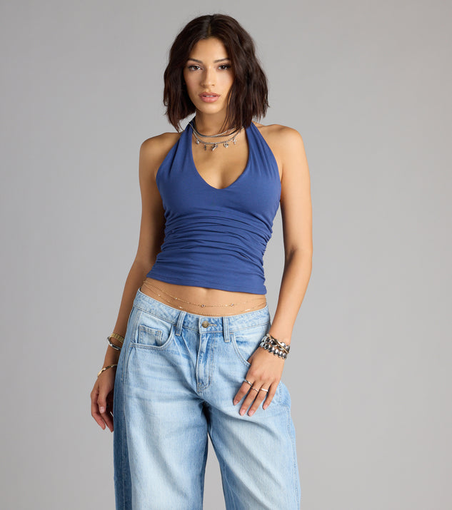 Complete your look with the Feel The Vibes Halter V-Neck Crop Top, a trendy top that’s ready to pair with anything in your fall rotation.