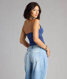 Complete your look with the Feel The Vibes Halter V-Neck Crop Top, a trendy top that’s ready to pair with anything in your fall rotation.