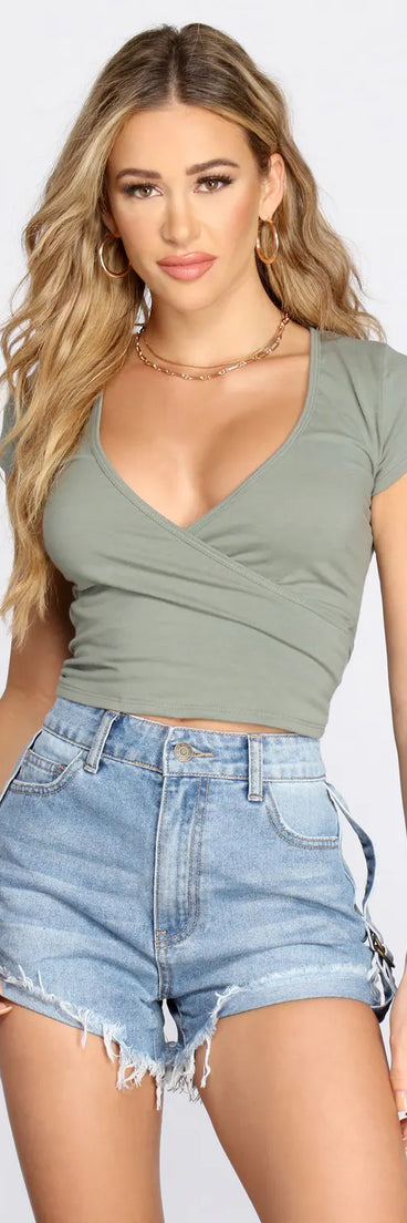 Basic Cropped Cutie Top