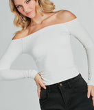 Stay on-trend this season with the Simply Elevated Off-The-Shoulder Smooth Knit Top in white, a must-have for creating stylish and effortless summer outfits for women.