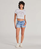 
Upgrade your style game for 2025 with the Espresso Martini Crop Graphic Tee in ivory, perfect for any fashion-forward wardrobe.