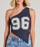 
Upgrade your style game for 2025 with the Pick Of The Season One Shoulder 96 Graphic Crop Top in navy, perfect for any fashion-forward wardrobe.