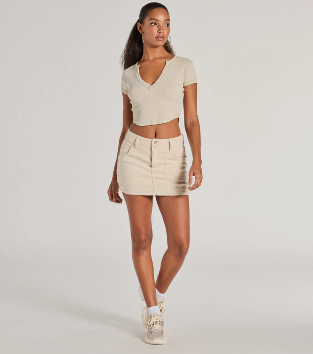 [ETCE] CURVED HENLEY NECK TEE /追跡付 Girl Next Door Ribbed Knit Henley Crop Top | Windsor