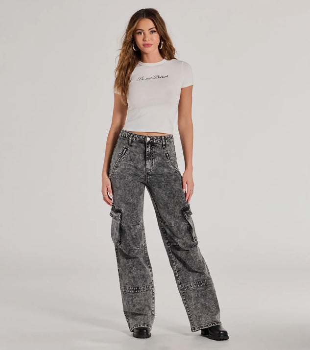 Upgrade your style game for 2025 with the Do Not Disturb Cropped Graphic Tee in white, perfect for any fashion-forward wardrobe.