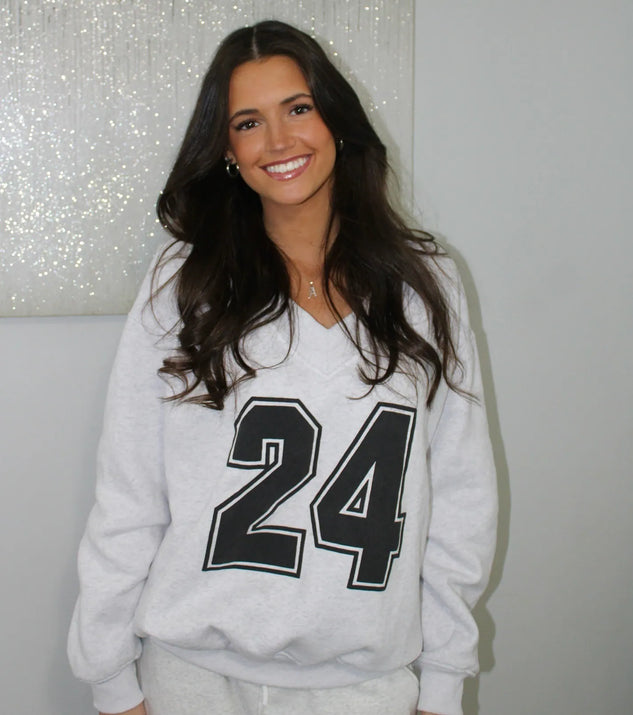 24 Graphic Oversized Pullover Sweatshirt | Windsor