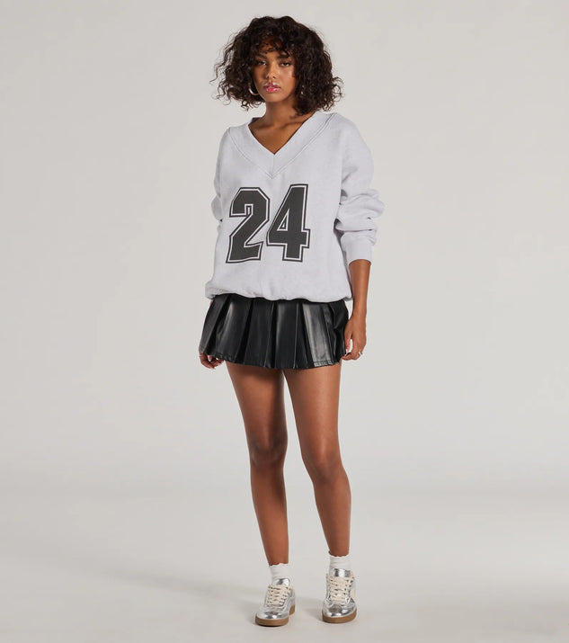 24 Graphic Oversized Pullover Sweatshirt | Windsor