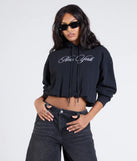 The New York Bubble Crop Hoodie in black brings edge and energy to your vibe, ready to elevate any festival look or concert outfit.