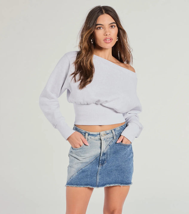 The Cutie Alert Long Sleeve Fleece Crop Sweatshirt in heather gray with a modern design and trendy look is part of the latest women's tops collection to elevate your 2025 wardrobe.