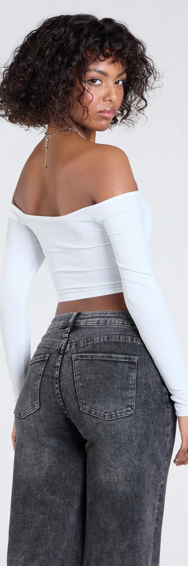 From bold to effortless, the Sultry Perception Off-The-Shoulder Crop Top lets you define your vibe with white tops that speak your style.