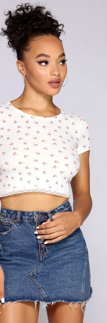 Feelin' The Floral Crop Top