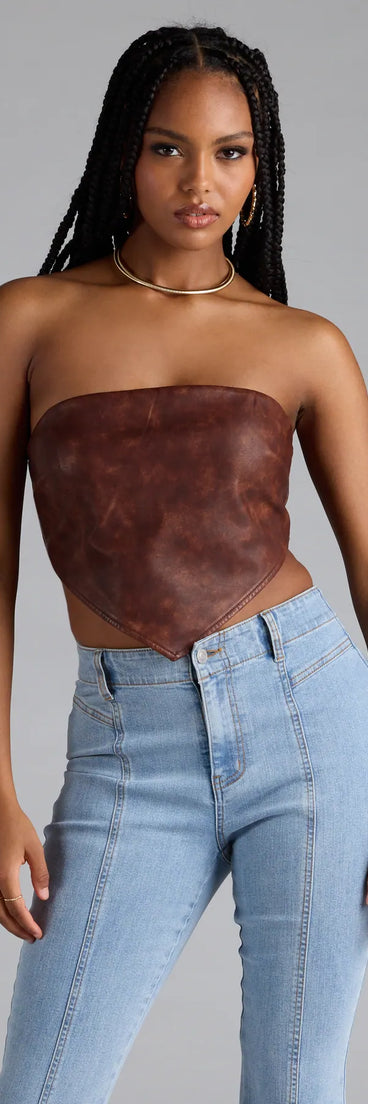 With its midriff cut and trend-forward fit, the Stylish Edge Faux Leather Strapless Crop Top is a brown crop top made to pair with skirts, denim, or whatever vibe you're feeling this season.