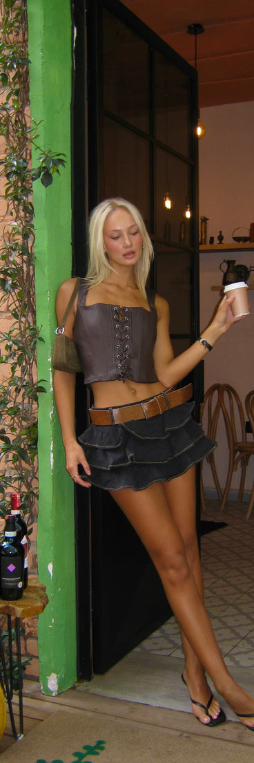 A trendy brown top that helps you feel festive and fashion-forward—style the No Rules Just Looks Lace-Up Corset Top your way for NYE parties, brunch with friends, or wherever you’re headed.