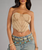 Complete your look with the Vintage Vibes Denim Lace-Up Bustier, a trendy top that’s ready to pair with anything in your fall rotation.