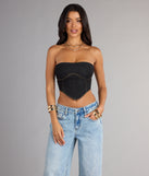 Complete your look with the Trendy Girl Denim Strapless Corset Crop Top, a trendy top that’s ready to pair with anything in your fall rotation.