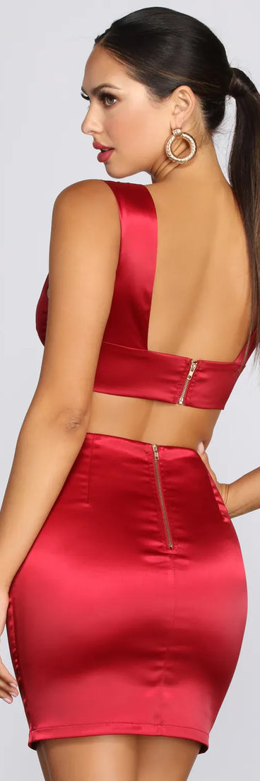 Hot Girl Satin Curved Wire Top