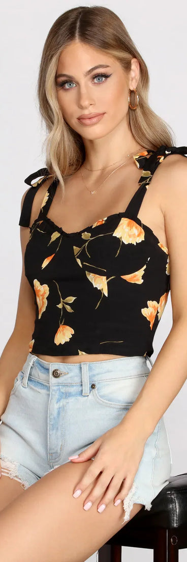 Such A Flirt Floral Crop Top