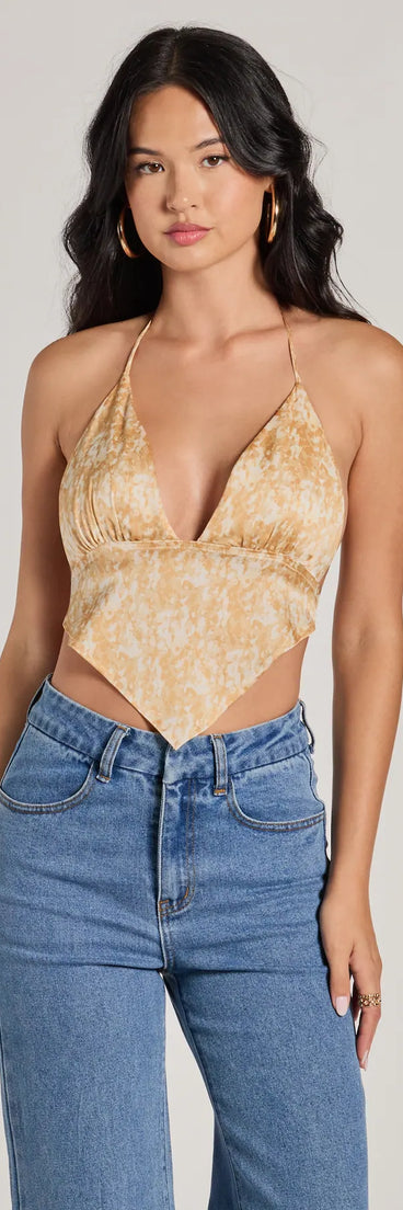 Summer Allure Abstract Print Satin Crop Top, a trendy peach addition to women's going-out outfits, is ideal for Christmas party outfits, chic NYE attire, or winter night-out looks that keep you on-trend!