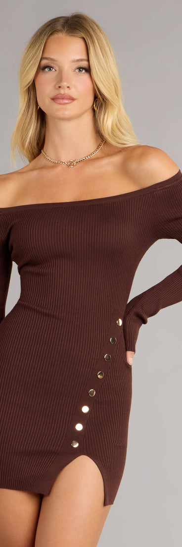 The Casually Flirty Off-The-Shoulder Mini Dress is your new go-to Windsor dress—effortless, versatile, and made to update your fall style in seconds.