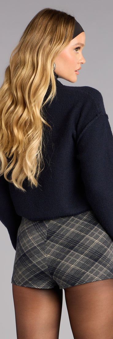 Snug Statement Cable Knit Crop Sweater