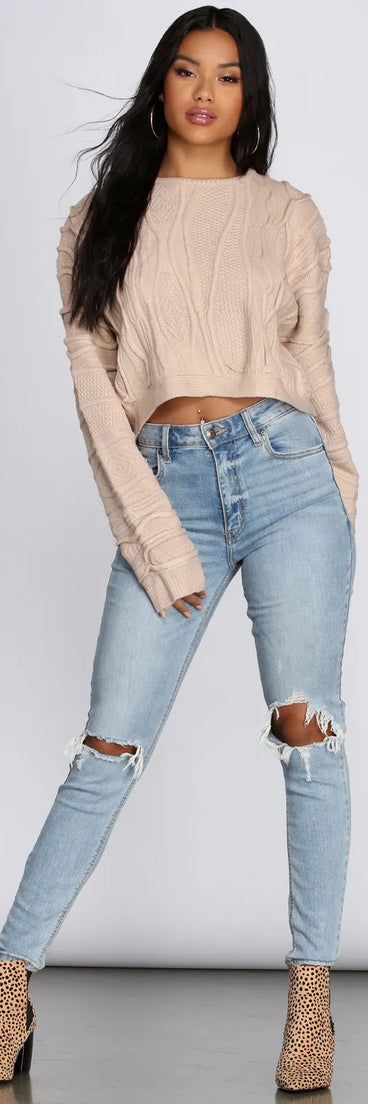 Textured Cable Knit Cropped Sweater