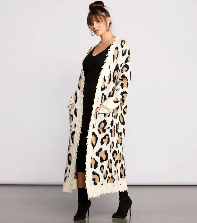 Stylishly Spotted Leopard Print Duster