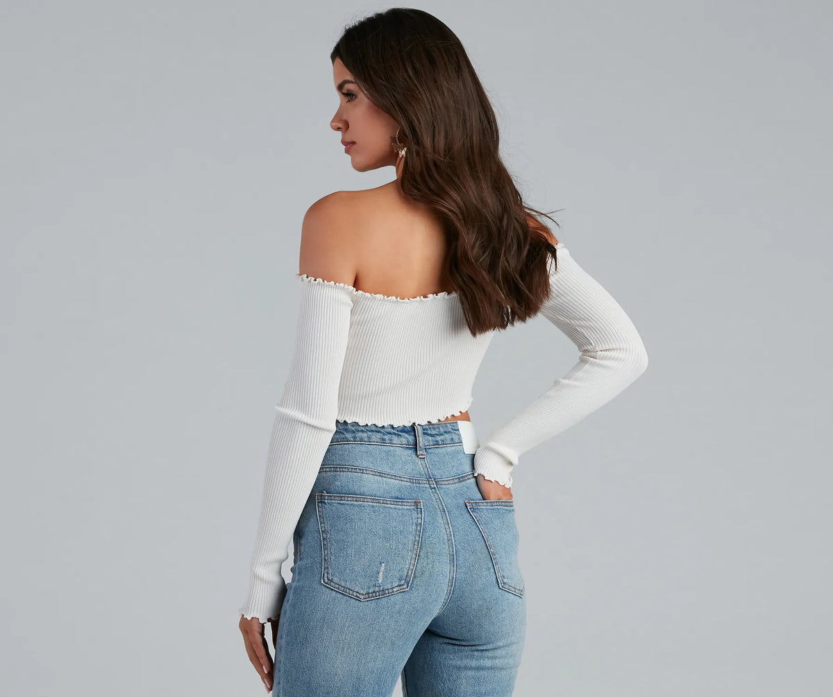 A Trendy Look Tie-Front Crop Top & Windsor