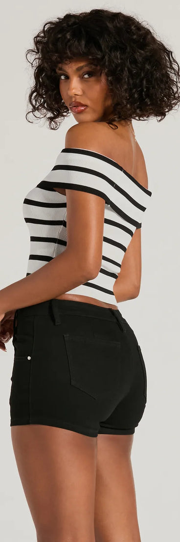 The Just Your Stripe Off-The-Shoulder Crop Top is a cozy ivory sweater top crafted from textured knits, perfect for layering in winter outfits or adding warmth to a casual day look.