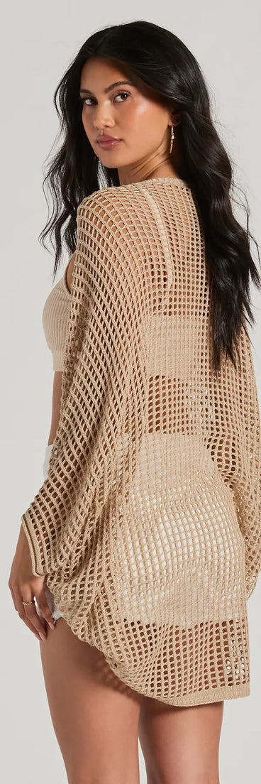 Stay on-trend this season with the Layered Cutie Oversized Crochet Cardigan in natural, a must-have for creating stylish and effortless spring outfits for women.